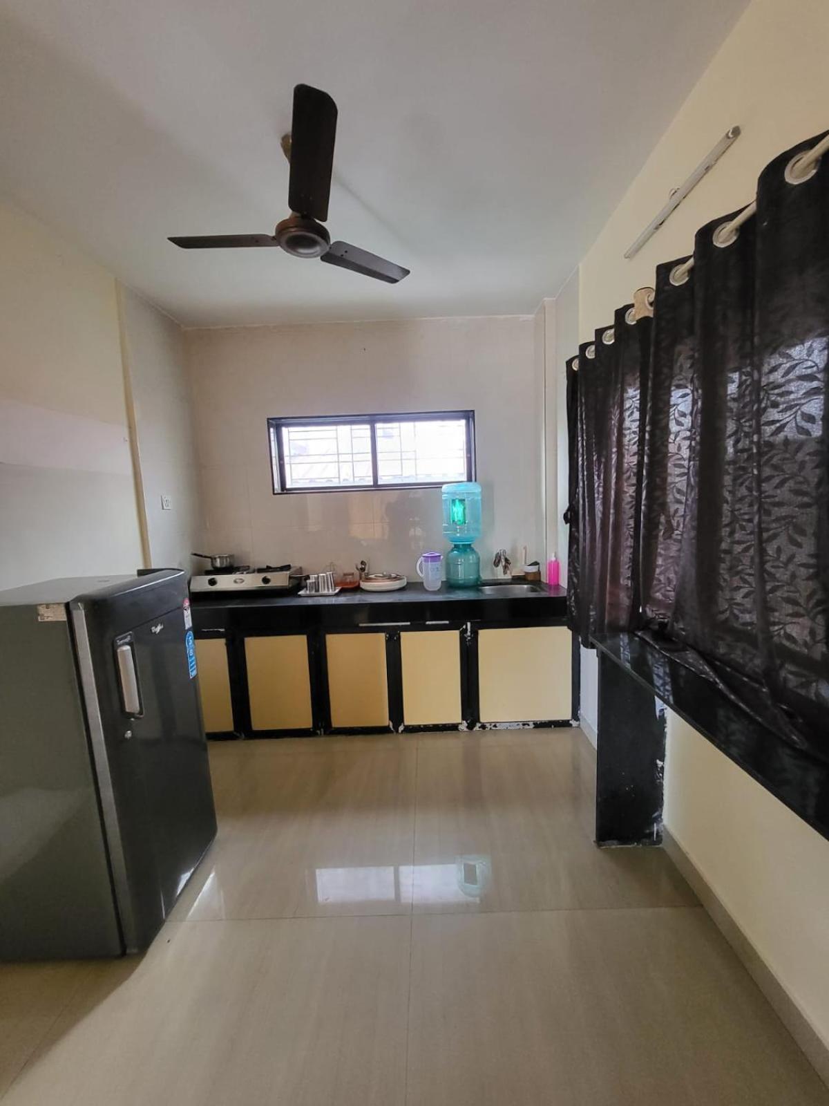 The Perfect Stays Para Disco Big Pool Cricket Turf Villa Lonavala Esterno foto