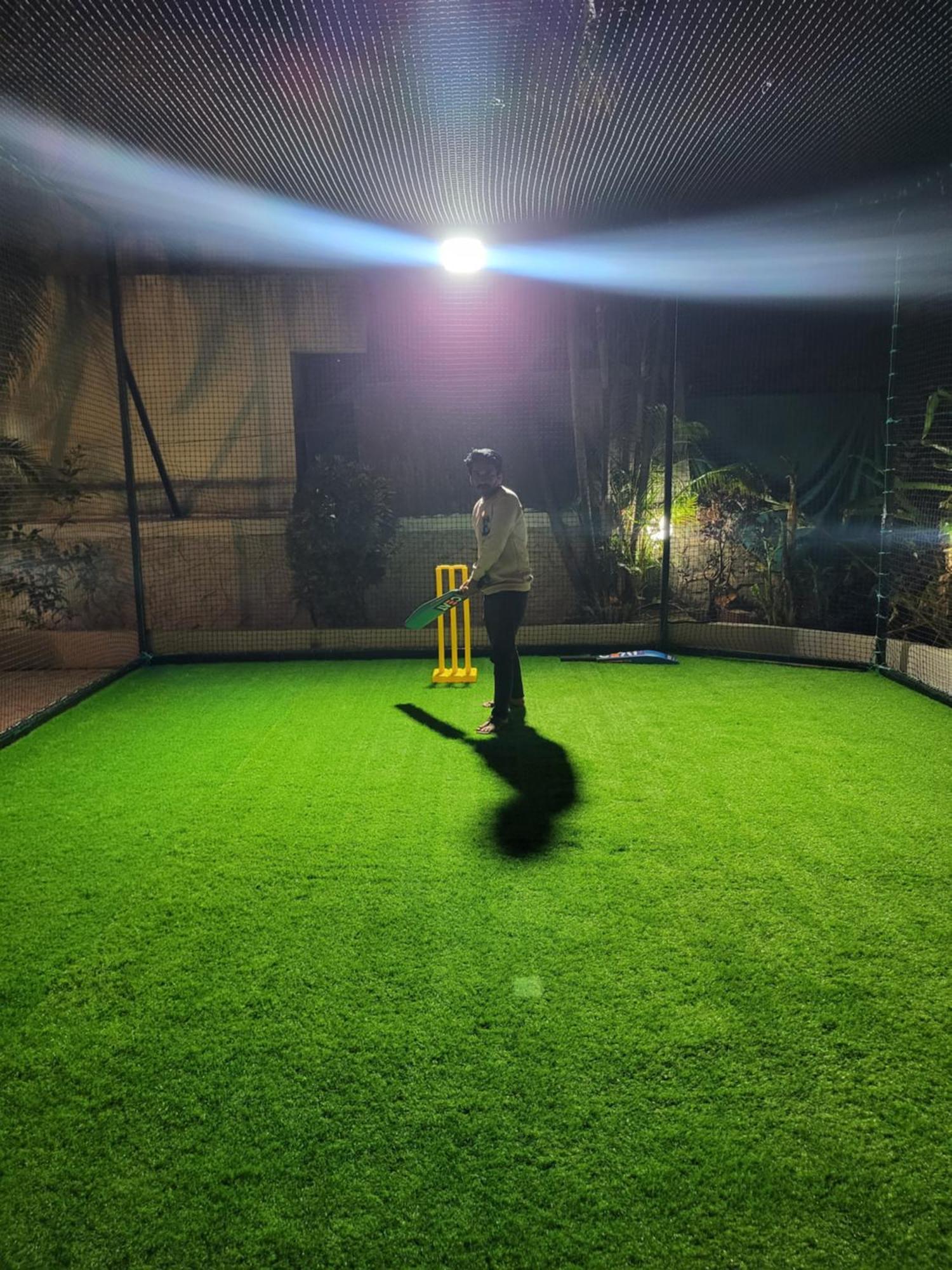 The Perfect Stays Para Disco Big Pool Cricket Turf Villa Lonavala Esterno foto