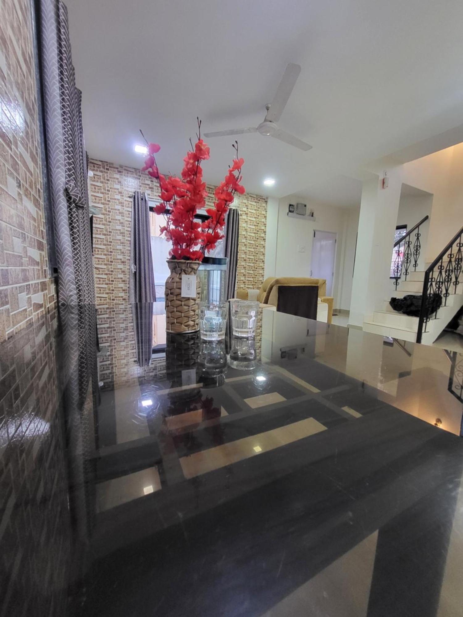 The Perfect Stays Para Disco Big Pool Cricket Turf Villa Lonavala Esterno foto